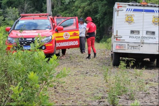 Adolescente salva irmã, mas morre afogado no interior de Chapecó